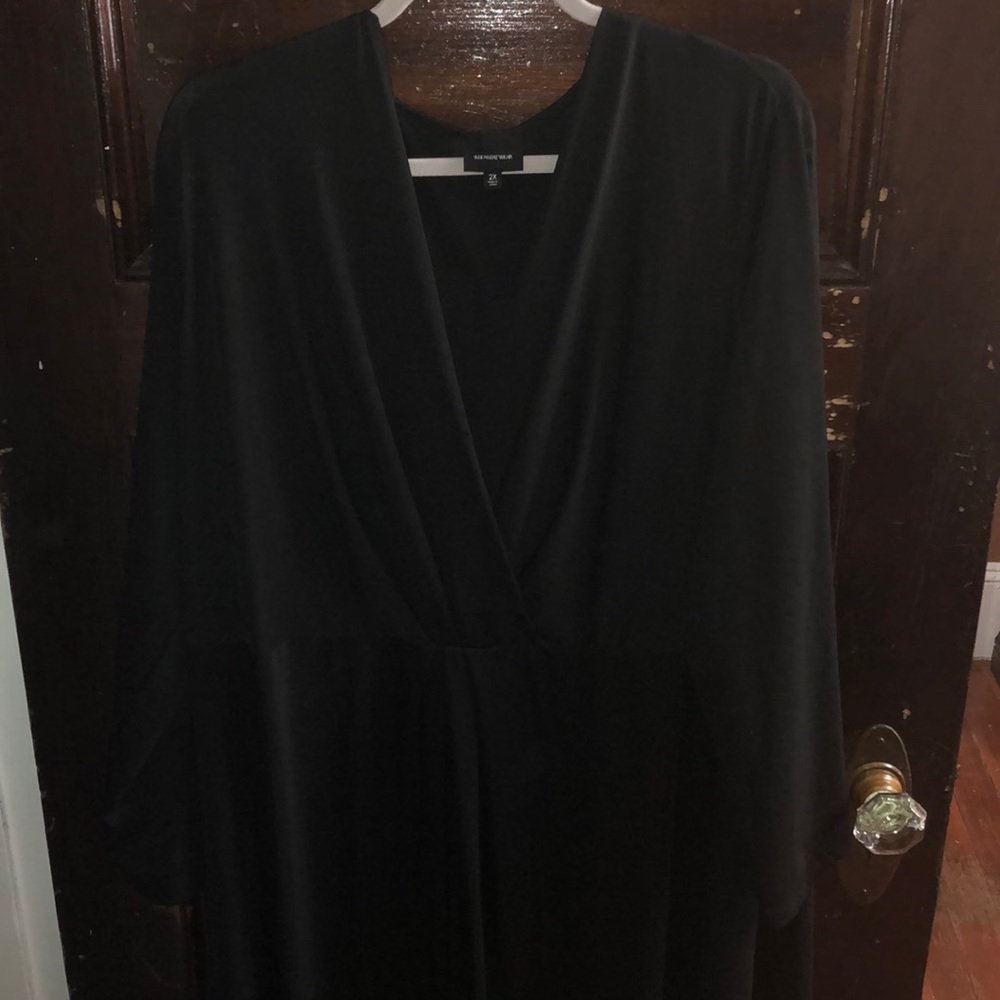 Black sleeved dress